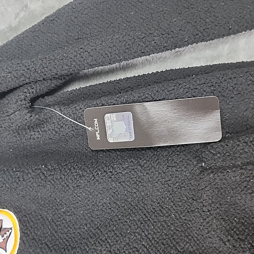 NFL Team Apparel Redskins zip up fleece Hoodie. NWT . Size S - Picture 7 of 10